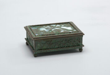Decorative box. Louis Comfort Tiffany. Courtesy The Smithsonian.